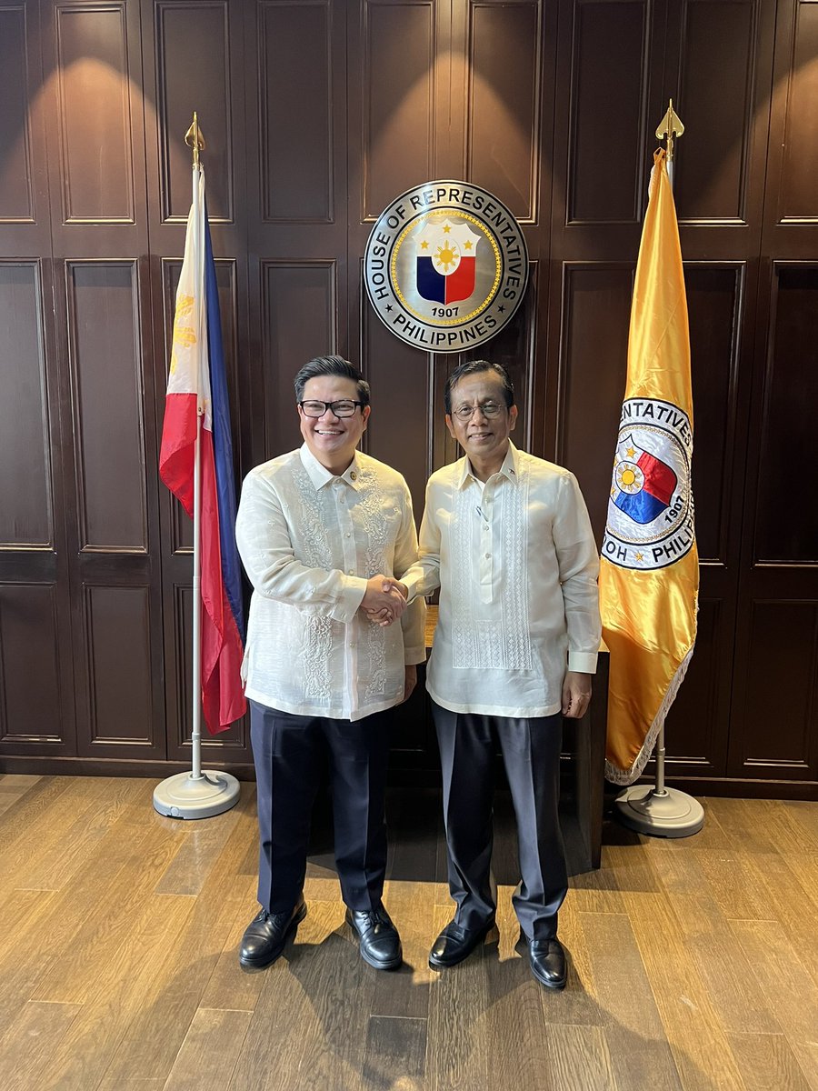 We’re pleased that, at its plenary deliberations today, the House of Representatives cleared the 2023 proposed budget of NEDA &amp; its attached agencies. We’re very grateful to Rep. <a href="/TeacherStellaQ/">Teacher Stella Quimbo</a> for ably sponsoring our budget and her esteemed colleagues for giving us their trust.