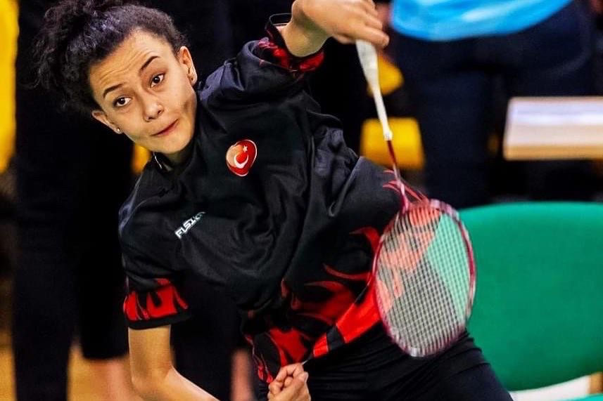 GSB_Kayseri's tweet photo. Litvanya'da düzenlenen İşitme Engelliler U19 Avrupa Badminton Şampiyonası'nda sporcumuz Tellinur Ataş ve Muhammed Mahmut Sert Mixler kategorisinde Avrupa 3.'sü olarak bronz madalya kazandı. Şampiyonada Milli Takımımız Avrupa 2.'si oldu. Tebrik ediyoruz. 👏👏👏 https://t.co/gsAFFzh8gp