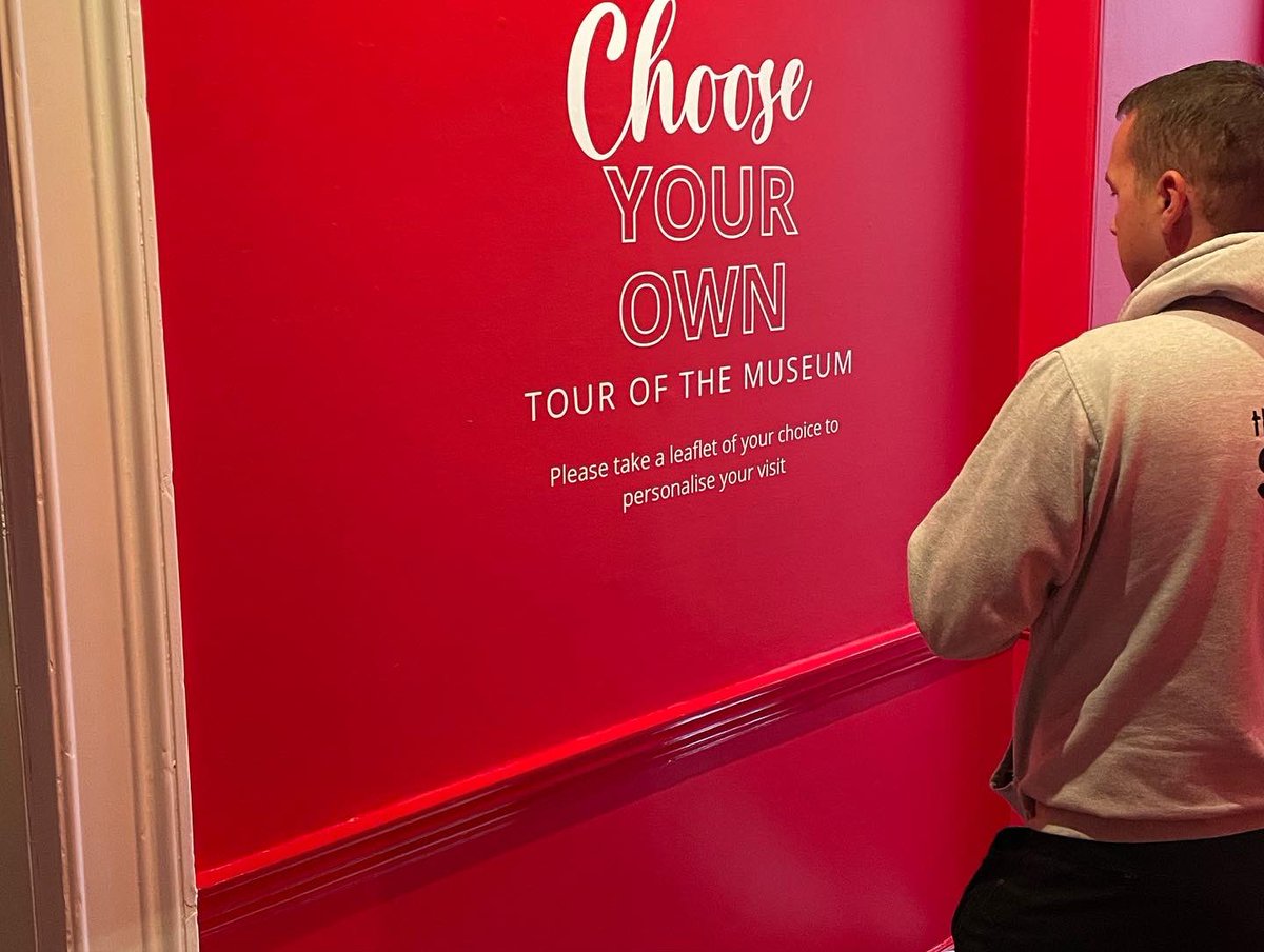 DeMorganF's tweet photo. Let me take you on a tour of the new De Morgan Museum
ENTRANCE
We went for #salsared by @duluxuk to evoke the vivid colours in William De Morgan’s lustre ceramics.
We hope to tempt visitors upstairs and to instantly make the museum feel like it’s own space within Cannon Hall. https://t.co/W9VCIxNuXe