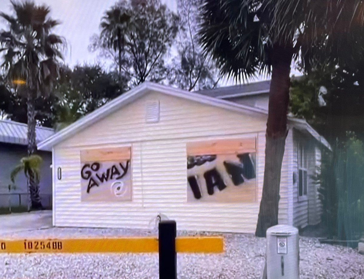 What it's like being named Ian...

#hurricaneian #ianmemes #goawayian #iannews