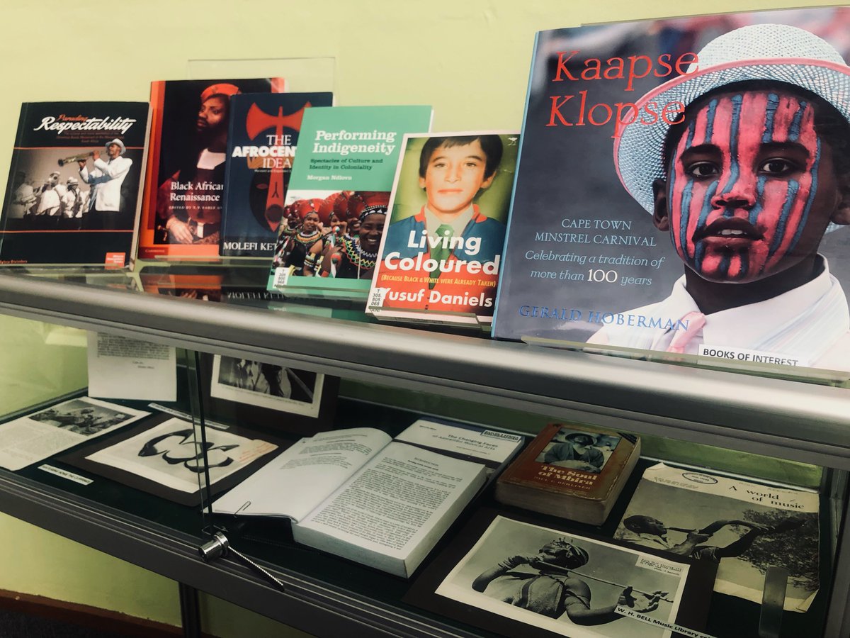 UCTMusicLib's tweet photo. Be sure to check out our heritage displays 🤓🇿🇦🌍maybe discover a hidden gem amongst our growing literature🔎or even just stumble upon a forgot piece of literature🧐 #youneverknow #SouthAfrica #music #musiclib #sacm #uctlib #WednesdayMotivation #CapeTown #heritagemonth2022 https://t.co/thFWQUPqR5