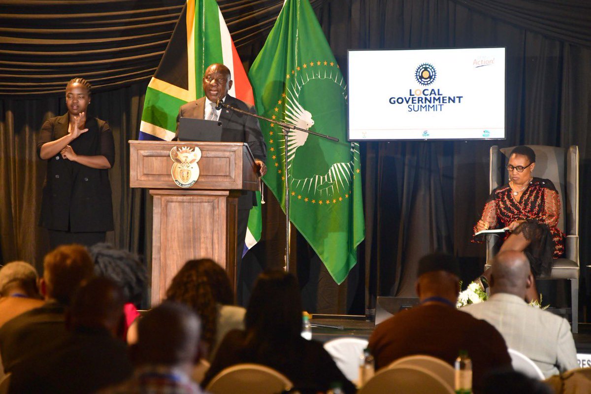 PresidencyZA's tweet photo. “We should once and for all end the hijacking of municipal councils and administrations for self-enrichment and personal gain.”

President @CyrilRamaphosa #LGSummit https://t.co/YE5IRsIxAJ