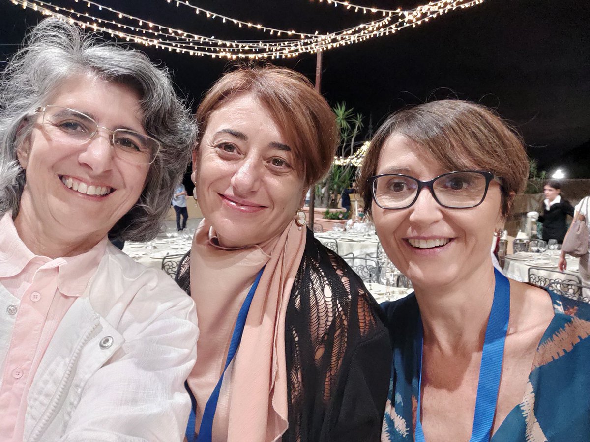 JoanaGVicente's tweet photo. Social dinner of the SIPaV meeting, Palazzo Villarosa, Bagheria, Italy, last Thursday. We had a wonderful time! #SIPaV @vcatara3566 https://t.co/ftHIDqYkZ4