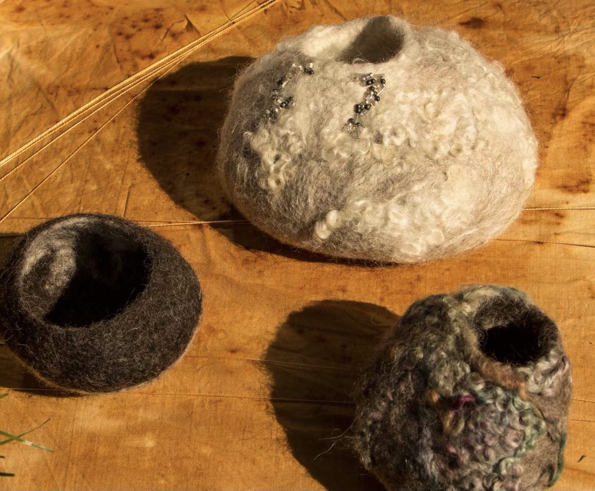 3DFelt vessels. Fancy learning how to make these little cuties? If you can’t make this date, let me know and I can probably fit another in. eventbrite.co.uk/e/428390055187 #3dvessels #felting #workshop