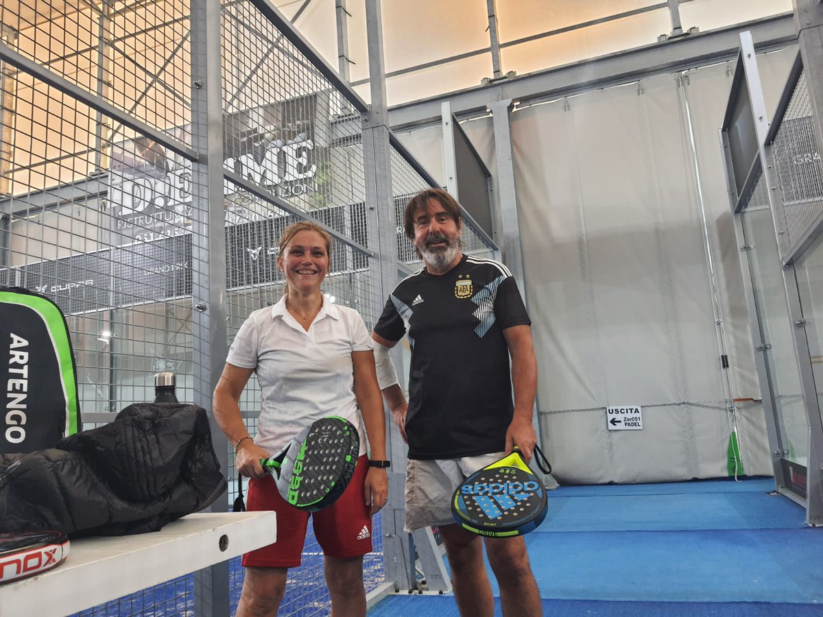 First steps of the Padel Nuclear Team of IRCCS S.Orsola.
Everybody welcome to play!
#Padel_And_Nuclear_Medicine