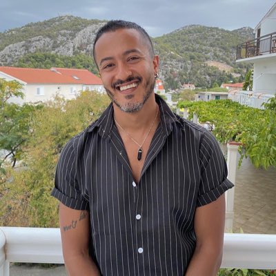 RubaoLuna's tweet photo. #NewProfilePic https://t.co/qB8yItqMIG