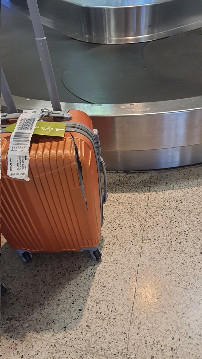 AshishShand's tweet photo. @etihad flight EY91, Pnr XNZDRY, luggage was damaged when we picked it up at Athens airport. It was totally intact at Bangalore airport. Disappointing service https://t.co/YwKl4bNrgD