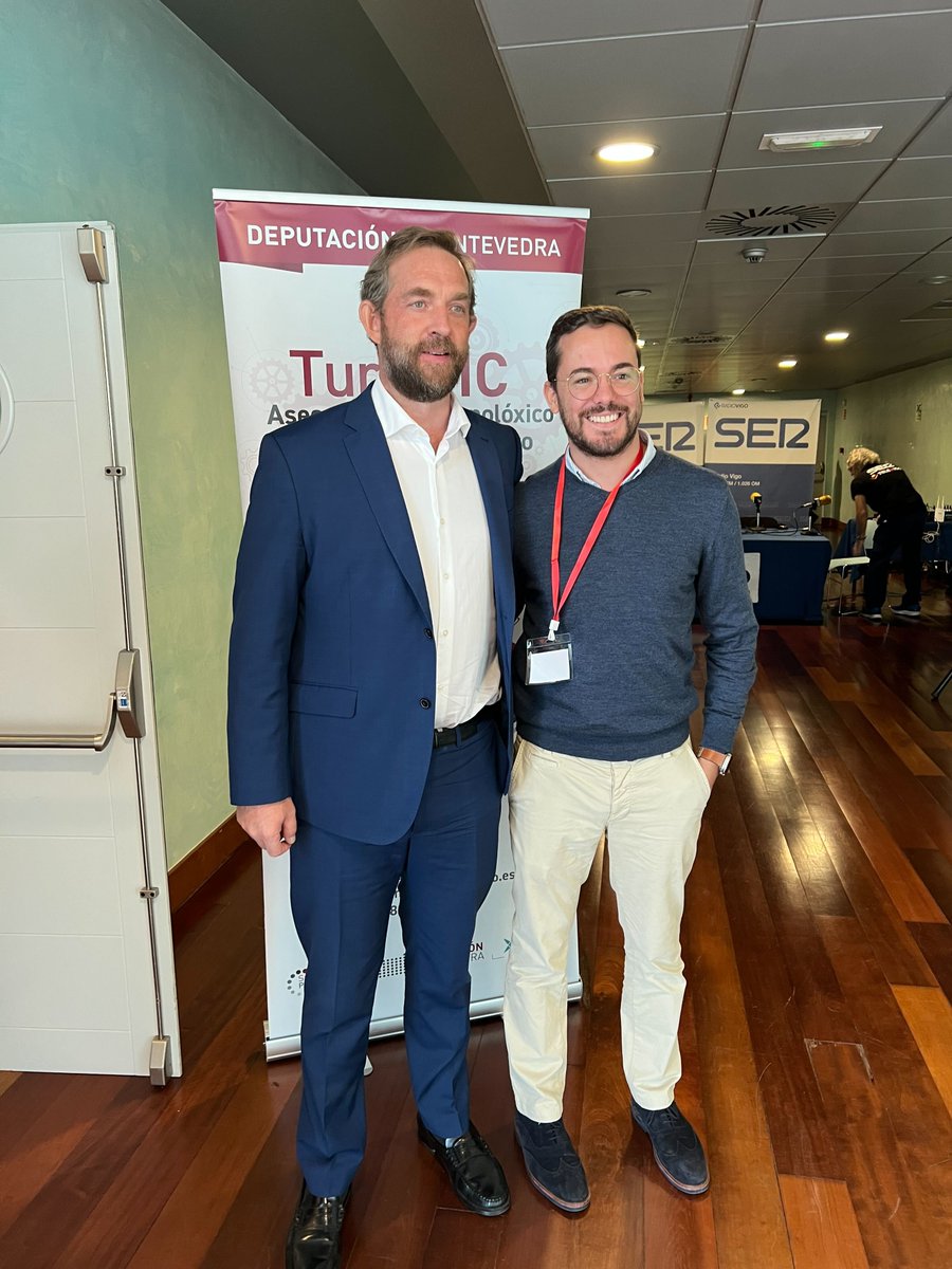 xoia_xr's tweet photo. #TurisTIC 2022 ha sido todo un éxito! 🥳
La jornada ha estado llena de ponentes fantásticos, sinergias 🤝 y charlas muy interesantes🤓
¡Seguimos! 💪
#RealidadAumentada #RealidadVirtual #AugmentedReality #Pontevedra @depo_es @smartpeme @RadioVigo https://t.co/Ftb4t2v8oe