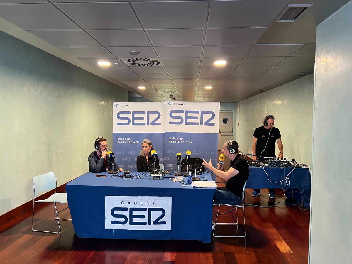 xoia_xr's tweet photo. #TurisTIC 2022 ha sido todo un éxito! 🥳
La jornada ha estado llena de ponentes fantásticos, sinergias 🤝 y charlas muy interesantes🤓
¡Seguimos! 💪
#RealidadAumentada #RealidadVirtual #AugmentedReality #Pontevedra @depo_es @smartpeme @RadioVigo https://t.co/Ftb4t2v8oe