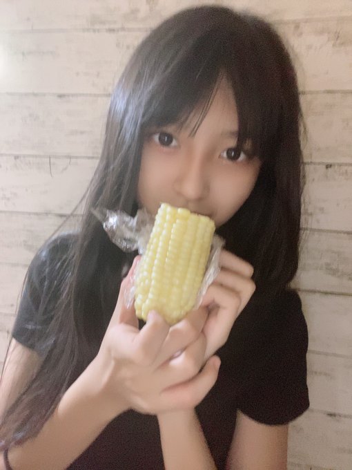 Twitterのコスプレ画像15
