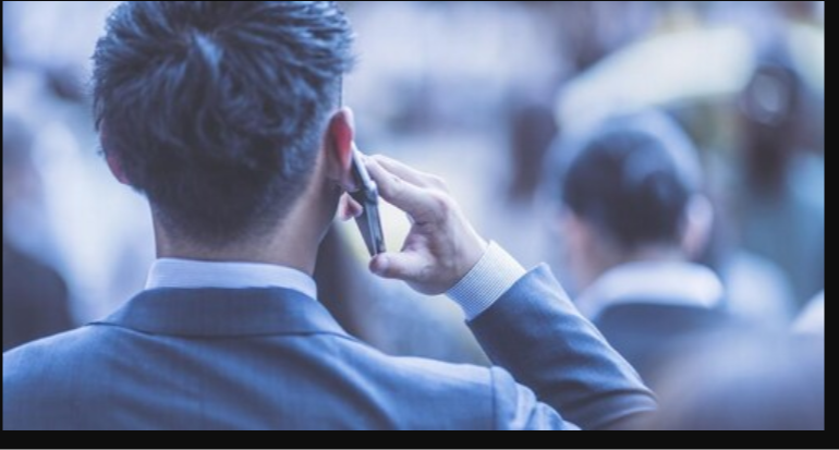 Telefonia mobile: stop agli sconti ma boom di Gb inclusi. La guida alle nuove offerte ilsole24ore.com/art/telefonia-… <a href="/sostariffe/">SOStariffe.it</a> <a href="/Segugio_it/">Segugio.it</a> <a href="/AlessLongo/">alessandro longo</a>