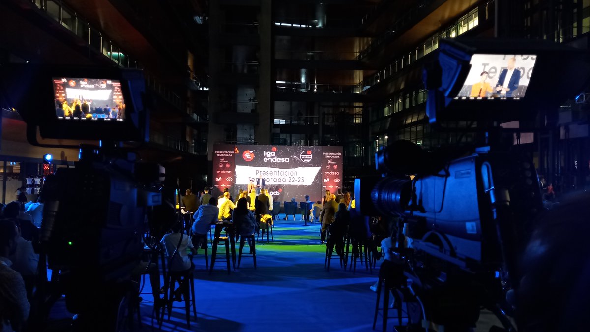 ElencoAv's tweet photo. Hemos estado en la Presentación de la nueva Temporada de la Liga @ACBCOM!!! Nuestro equipazo se encargó de la pantalla, el sonido, las luces y la realización. Suerte este año a todos y gracias a los responsables por confiar en @elencoaudiovision #elencoaudiovision #acbcom https://t.co/ea7UuDYFHS