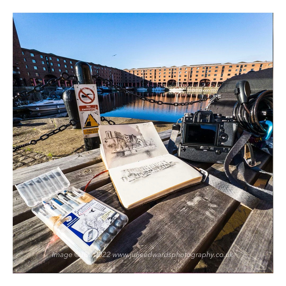 j_edwards_art's tweet photo. Working in #liverpool photographing the #labourpartyconference22 #lab22
This morning (the last morning) I needed to take a moment or two out so I sat in the sun and did two very quick #sketch of #albertdock
#sketchbook #travelsketch #inkandpencilsketch https://t.co/0z9lB5eE0c