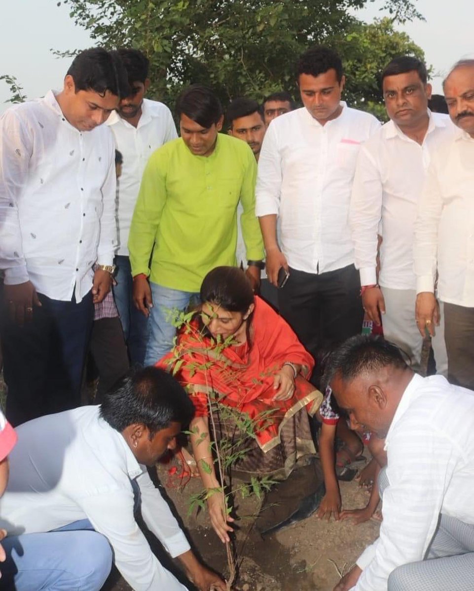 Rakshatai Khadse (@rakshatai_team) on Twitter photo 