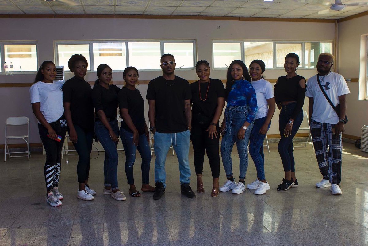 MissEbira's tweet photo. Contestants strikes pose with @SugarboyGWW 💡 

#mebpn #PrideOfWomanHood #Mebpn2020  #ProudlyAnebira https://t.co/OW9jN51NF7