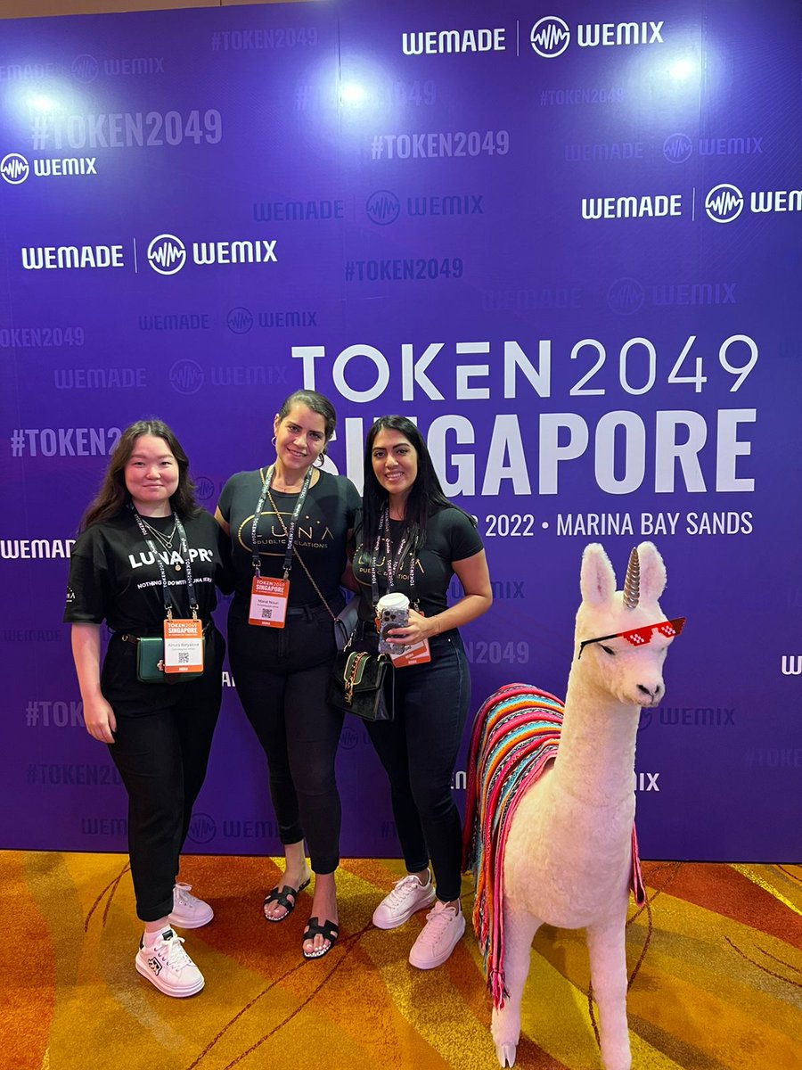 Meanwhile, The Luna PR team is at #Token2049 too. Come say hi! #Singapore #Web3 #Token2049Day1