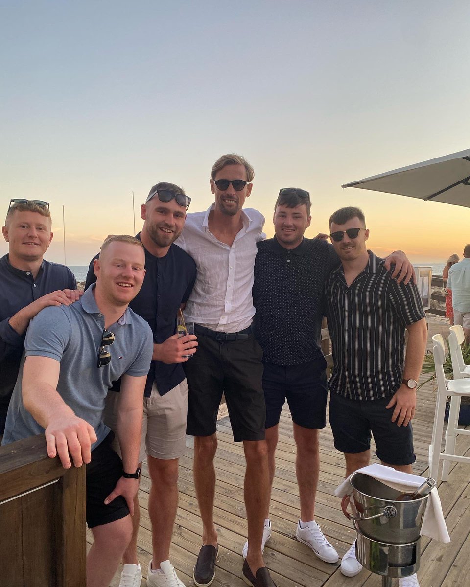 mjsutton2's tweet photo. @petercrouch Thanks for the pictures the other night Crouchy! legend! https://t.co/jQegO1u1NC