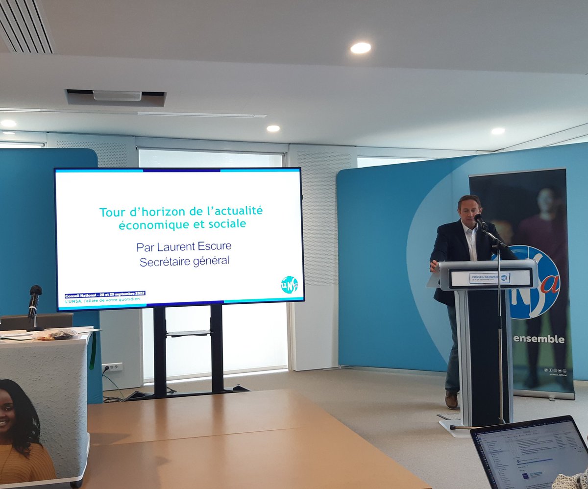 NJAnoto's tweet photo. #CNUnsa c'est mon premier et c'est parti avec le tour d'actualité du secretaire général @LaurentEscure https://t.co/YVfXLGegnV