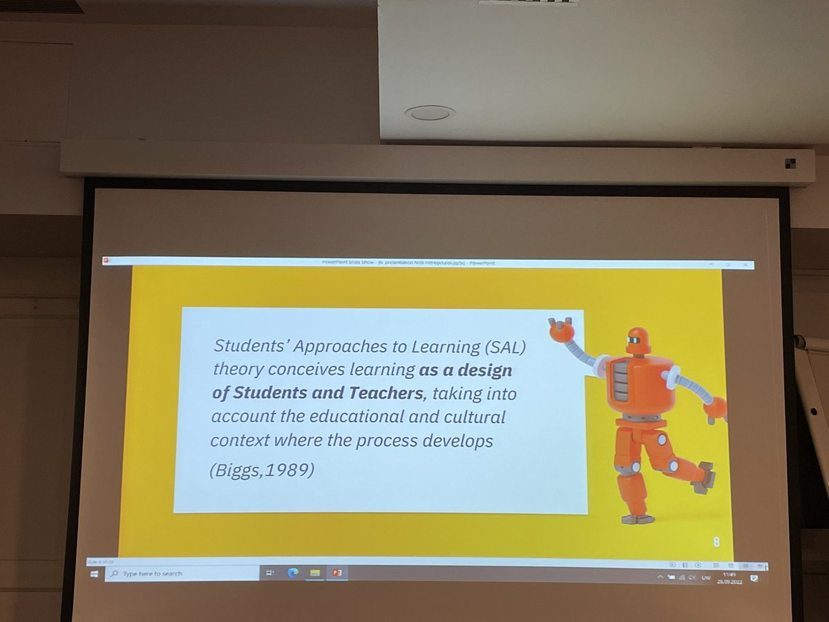 PULS_PHS's tweet image. very interesting talk by Nick Petropolous from Greece about the scientific basement of teaching methodologies used in the police #aepc