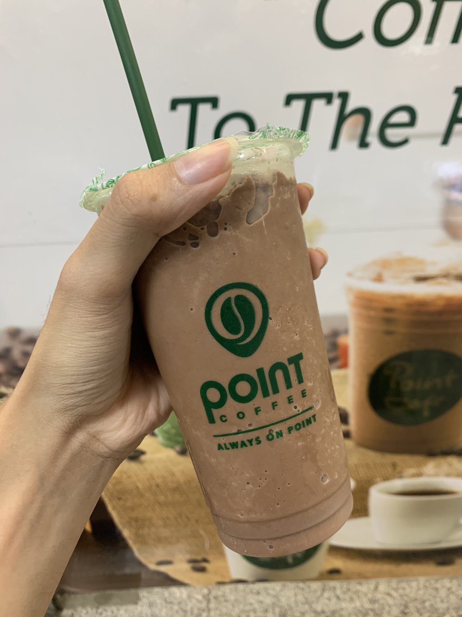 Minuman 40rb tp enak bgt. chocolate frappe no sugar + susunya ganti oat, harus coba ☝️☝️