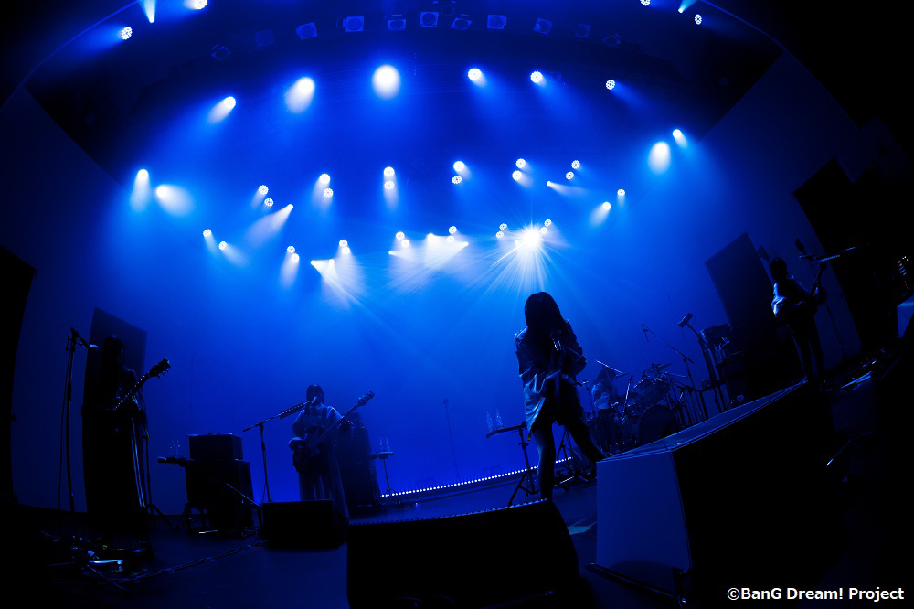 「やはり世の中、どんな物事、どんなコンテンツにおいてもアーリーアダプターたちの“面白いもの”に対する嗅覚の鋭さとは共通なのだろう。」