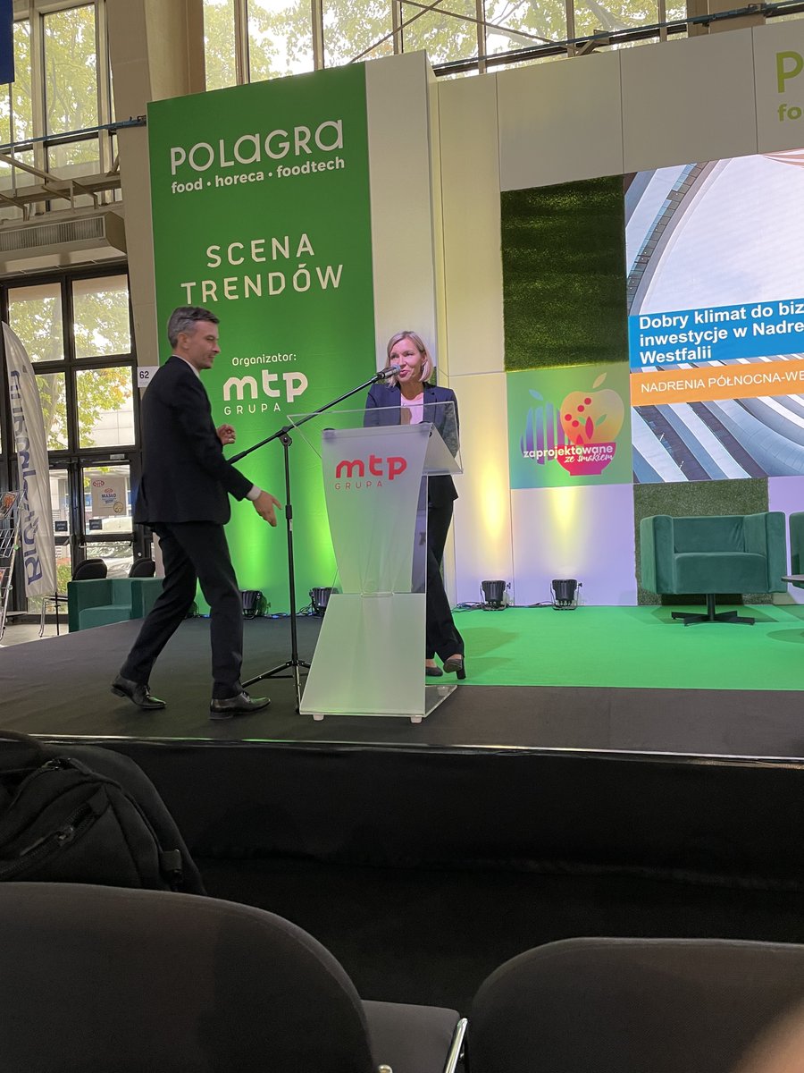 NRWPoland's tweet photo. #POLAGRA, czyli RELACJE BIZNESOWE ZE SMAKIEM 😊 Wczoraj mieliśmy przyjemność wziąć udział w tegorocznych targach branży #food #horeca w Poznaniu. Dziękujemy Dyrekcji #MTP - Marcinowi Goryni za zaproszenie do udziału w targowym Kongresie #Polagra #Export #Meeting. https://t.co/eZRB5PAhF7