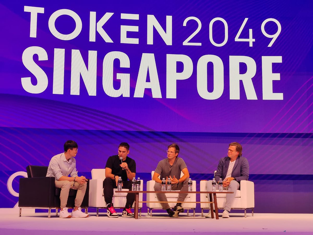 token2049's tweet photo. HAPPENING NOW 🚨

@rnotoh, @ryanzarick, @hal2001, and @richardmuirhead discuss The Multichain Future on Stage 1 at #TOKEN2049 Singapore.

#TOKEN2049Day1 https://t.co/dgvc4V7g44