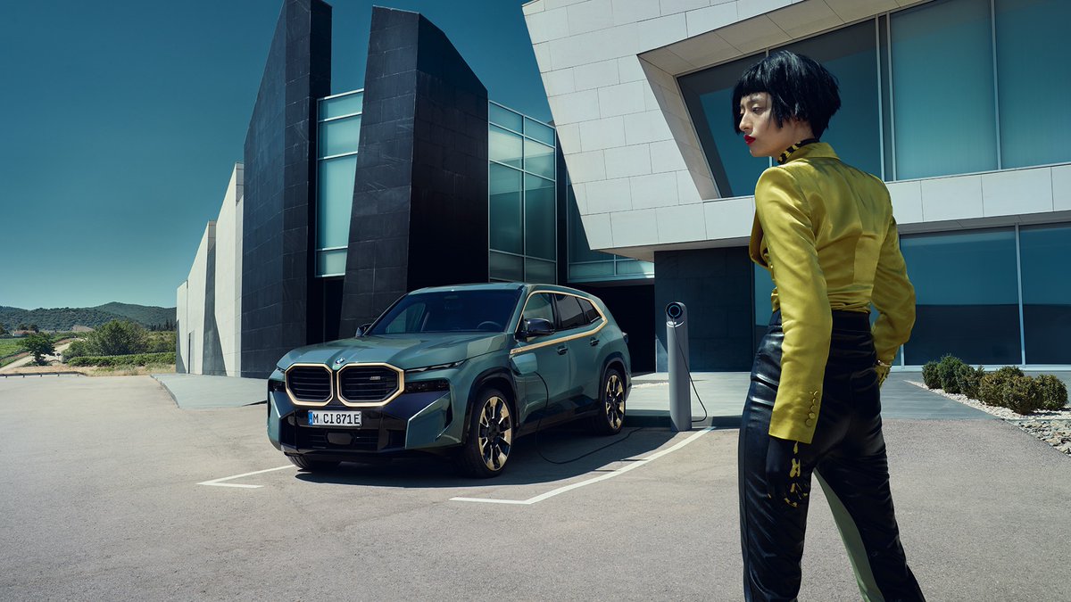 BMW's tweet photo. Introducing an unapologetic new expression of electrifying M performance. Strap in, let‘s move forward. 
The first-ever BMW XM. 
#BMWXM #BMWM #BMW https://t.co/p7GiO0mc1K