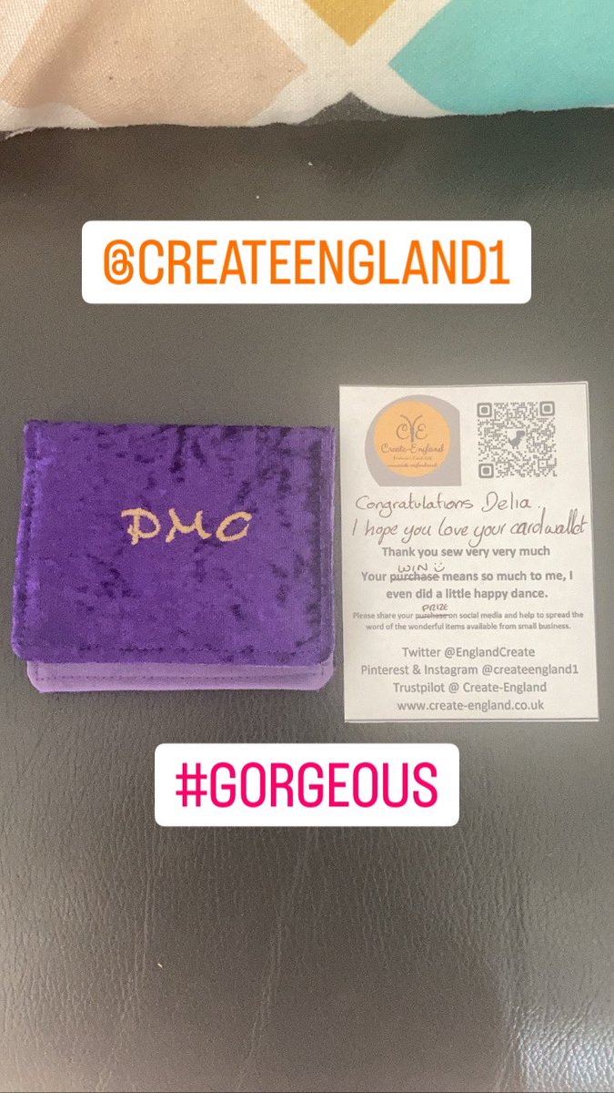 DeliaCazzato's tweet photo. It’s gorgeous Andy @EnglandCreate Perfect colour royal 👑 Purple 💜 Lovely feel to the #CardWallet 💜 proud to share  on Twitter and @instagram Thanks again Andy 💜#SmartMedia #CreateEngland  #supportsmallbusiness it’s sew 🧵 #LadyPinner 💜💃🏻 beautiful 😍 https://t.co/2FIk44HESw