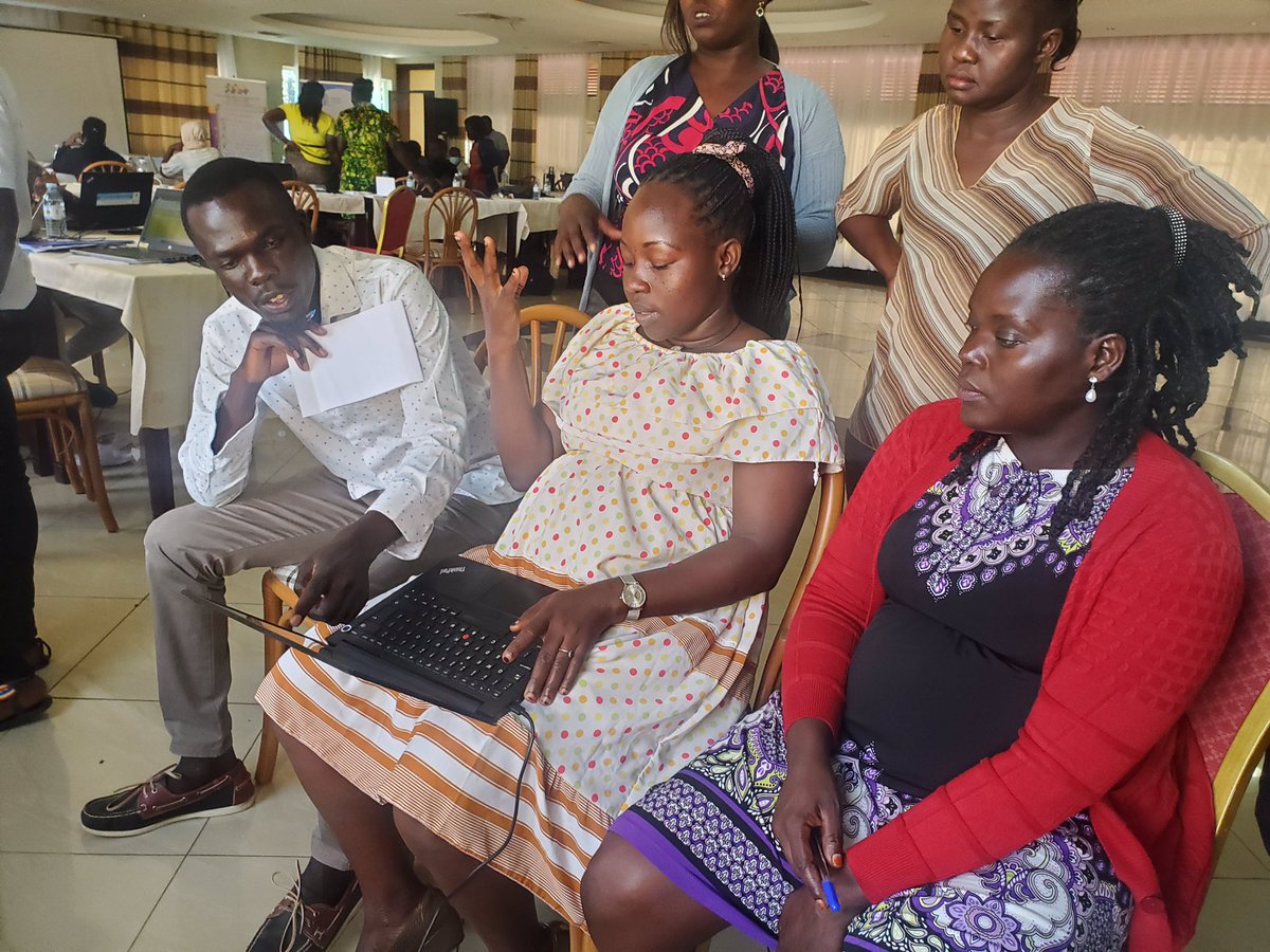 aanyufrazy's tweet photo. Day 2 of the #AFPSmart training in Gulu and the participants are focusing on creating workable advocacy goals and objectives to enhance SRHR for youth in their different districts and organizations. https://t.co/P5M1osZCMK