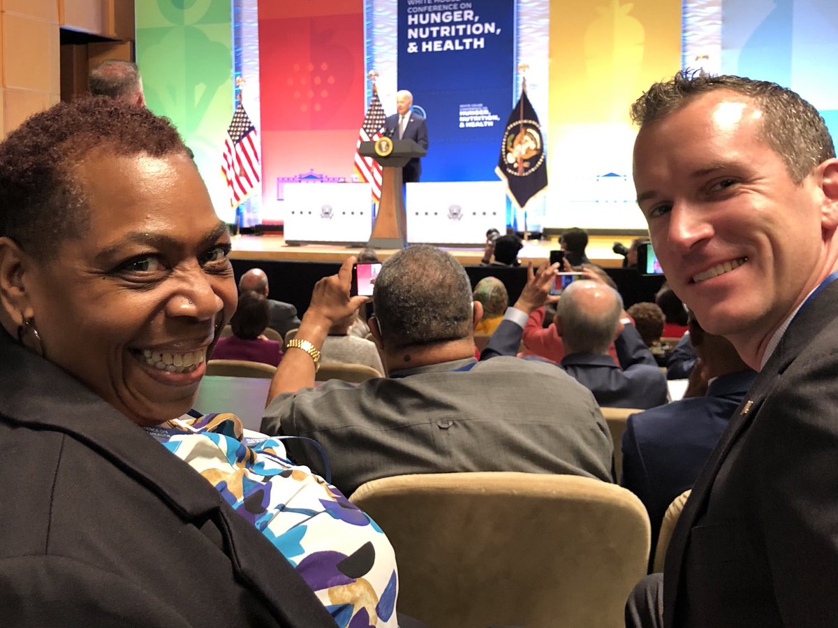 KevinKumler's tweet photo. This is as close as I’ll get to a selfie with the @POTUS at #WHConfHealthHunger…the gentleman in the suit in the second photo will make sure of it. 😂 https://t.co/TA2j2ssk5D
