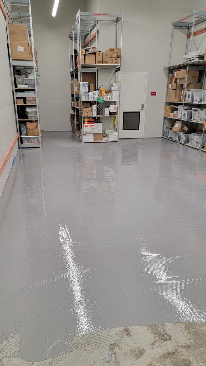 Stock and Dock. Repair and renovation in the books. New #urethane #cement in over 3,250 sqft of space in #stockrooms and the loading dock areas. 

#concrete #concretecoating #storage #loadingdock #industrialfloor #installer #seamlesscoating #crew #jobsite#construction #getfloored