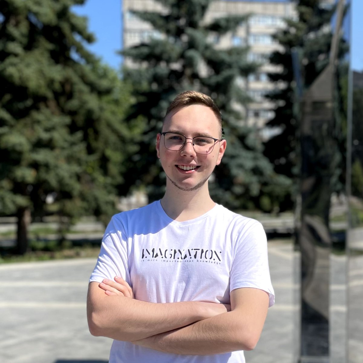 Whidegroup's tweet photo. 💭 Thoughts born during the war
⠀
💔 War integrates in our life with enormous speed. You begin to adapt to new conditions, but isn't the idea of getting used to war terrible itself?
⠀
Serhii, Web developer at Whidegroup
⠀
#WarQuotes_Whidegroup https://t.co/0Arrf1W9CM