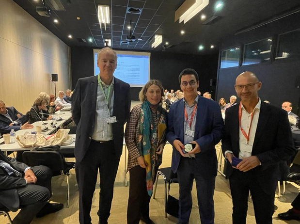 FederationESH's tweet photo. Au #CongrèsHlm de Lyon, @VFournier_ et l'ensemble du Conseil Fédéral des Esh remercie les conseillers sortants pour leur implication durant leurs mandats.
@UnionHlm https://t.co/rro8Zswfe7