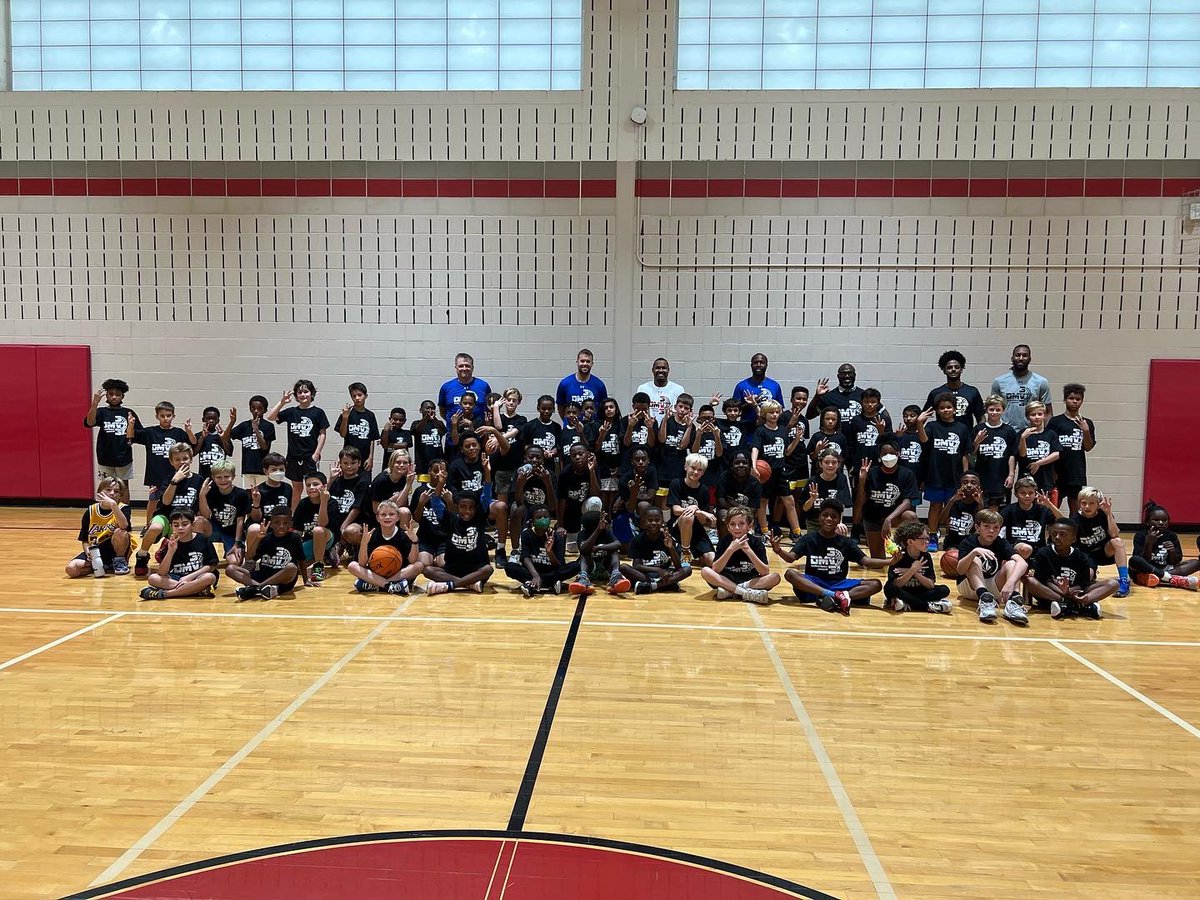 DMV3v3's tweet photo. 2022 Fall League Week 1 was a BLAST. Thank you to all of the players, coaches, and families who made it happen. Excited for week 2 this Sunday! https://t.co/8VWYtFpeOM