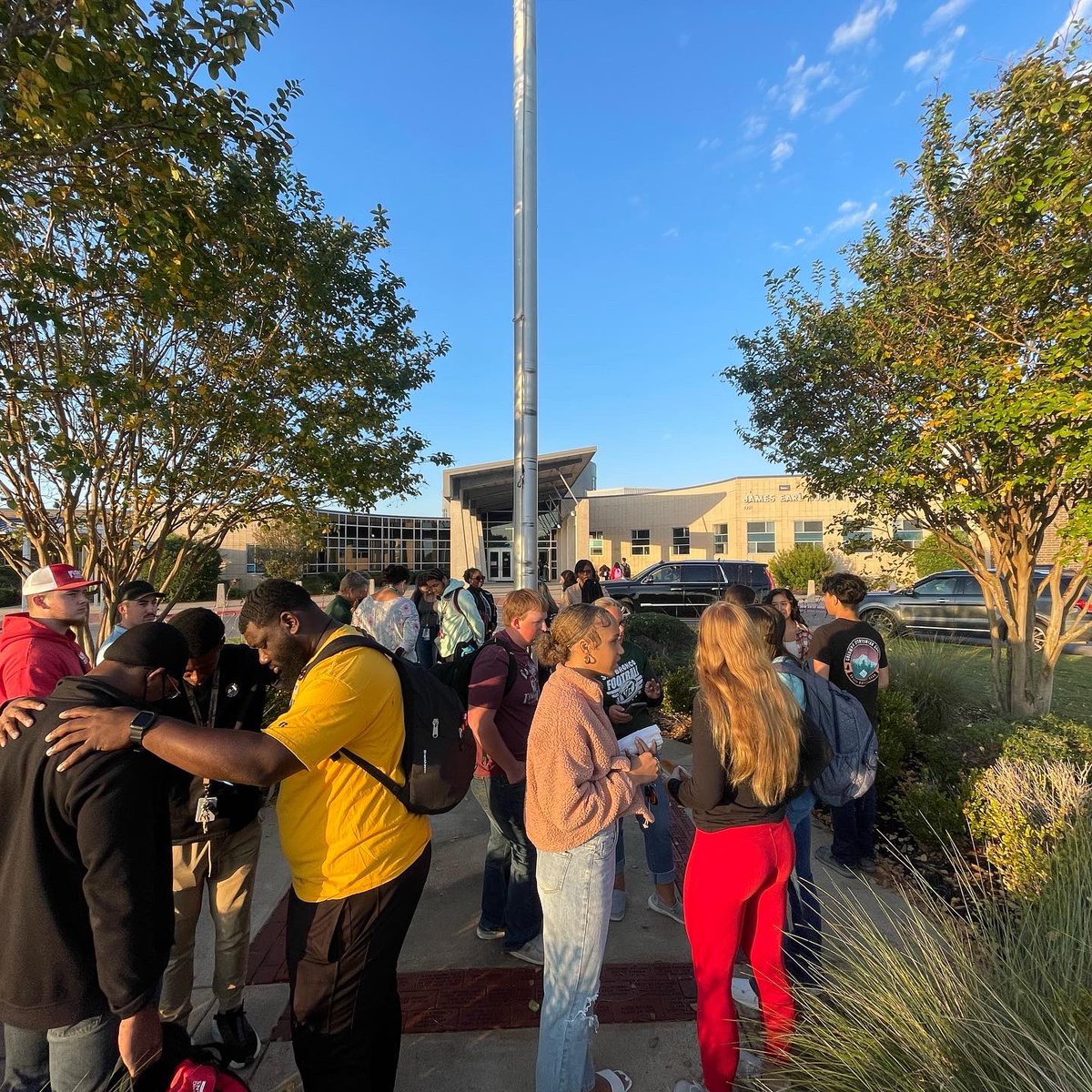 Maribeth Poole tweet media