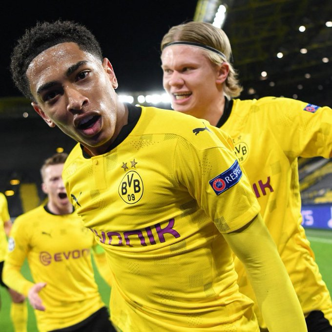 DeadlineDayLive's tweet photo. 🚨 Chelsea have entered the £130m race to sign Jude Bellingham from Dortmund and will rival Liverpool and Real Madrid for the midfielder. 

(Source: @Matt_Law_DT) https://t.co/MJ4xZTbIrm