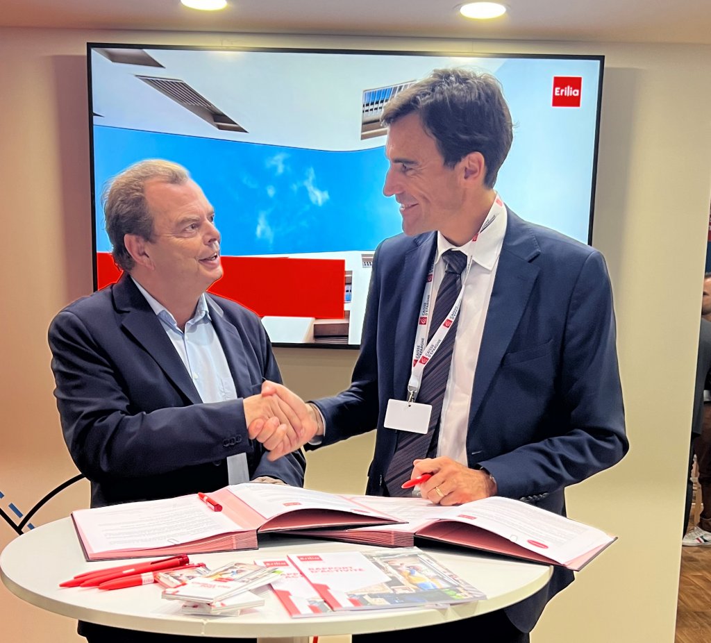 .@nexity Non Profit (<a href="/CDuboisNexity/">Christian Dubois</a>) et <a href="/Erilia_Officiel/">Erilia</a> (<a href="/FredLavergne/">Frédéric Lavergne</a>) signent une convention de partenariat pour la construction de #logements abordables à l’occasion du 82ème congrès HLM <a href="/UnionHlm/">UnionHlm</a>
>> bit.ly/3SWW1mX