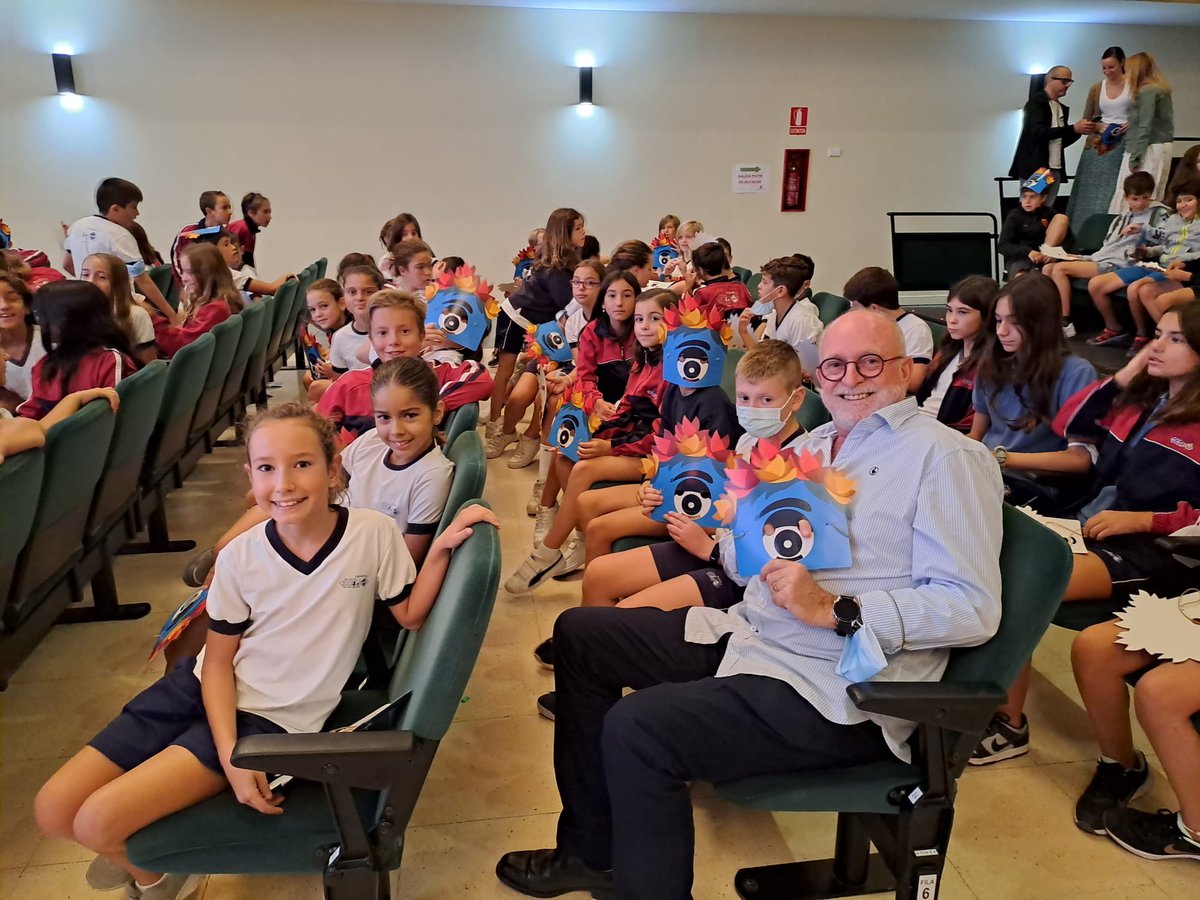 Colegio_Helios's tweet photo. 10ª edición de @micefestival (Festival Internacional de Cine Educativo) en L’Eliana. 🎦 El alumnado de 5° y 6° de los centros de l'Eliana ha asistido hoy a la proyección de “Corazón de Mezquide”,🎬Ana Laura Calderón.🇲🇽
#leliana #MICE10
#TempusHelios es hoy tiempo de #cine https://t.co/xlYOf56tkg