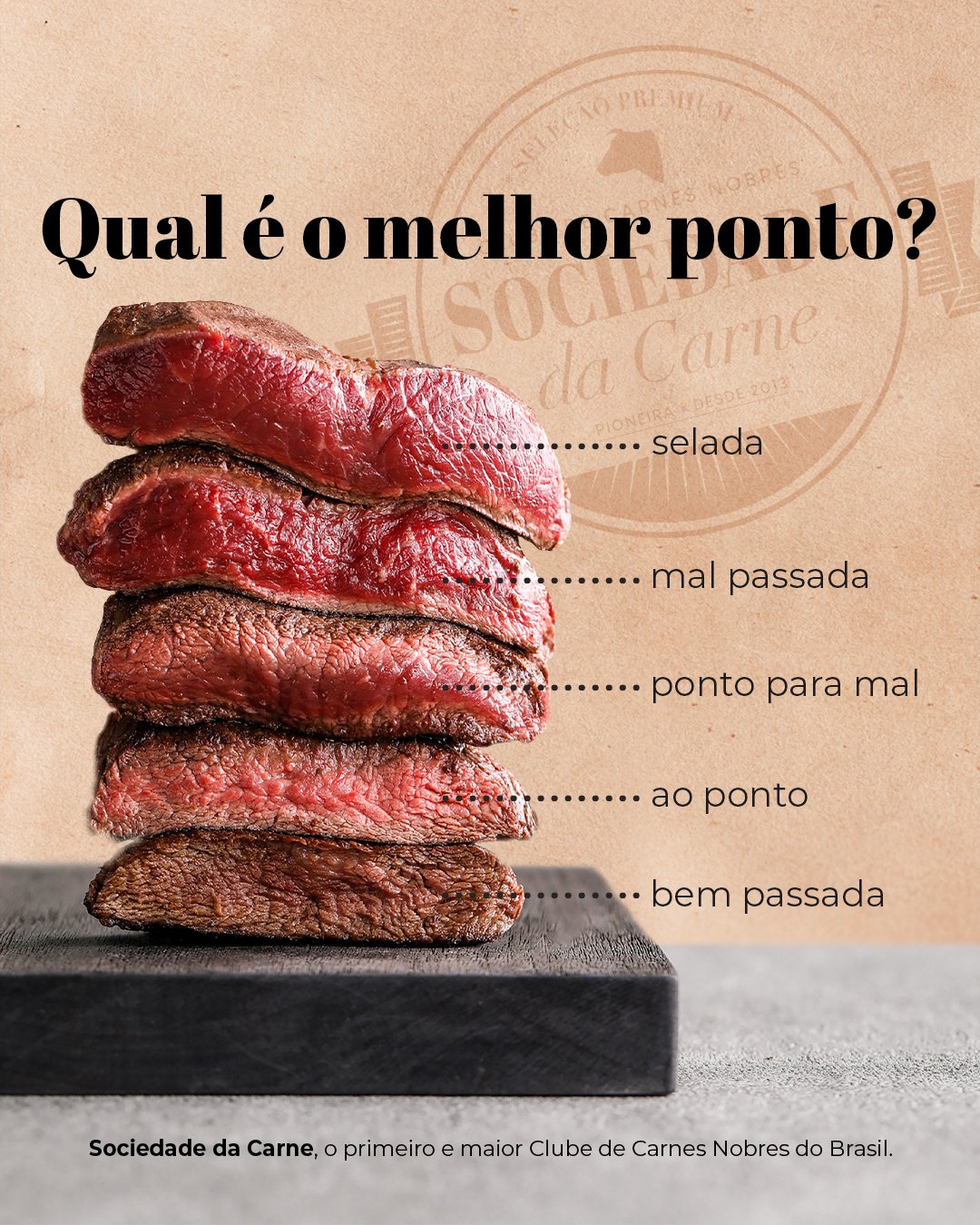 Picanha churrasco assado no espeto na brasa churrasco é muito consumido em  todo brasil