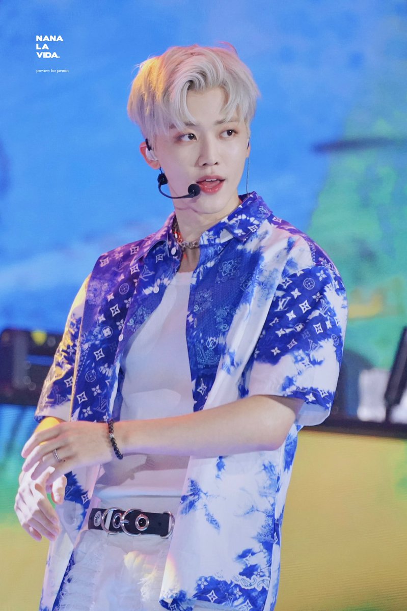 souffleckes's tweet photo. #KWAVETRANSTV2022 
#JAEMIN MASYAALLAH NAAAAAAA 😣😣😣😣😣💗💗💗💗 https://t.co/Ix9tXZeo7K