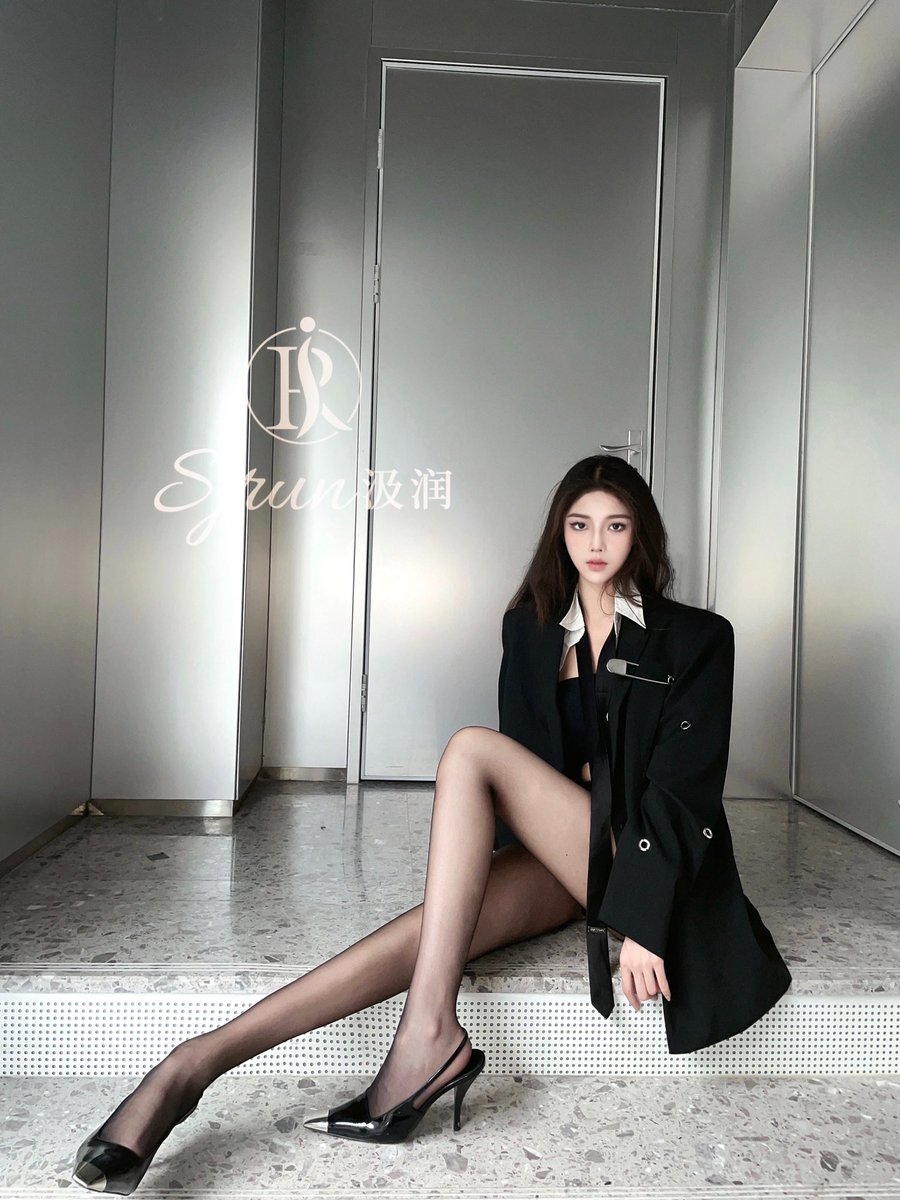 Sjrun汲润丝袜 tweet media