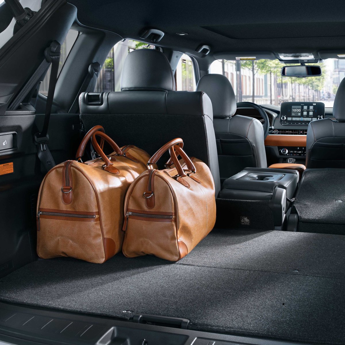 MitsubishiCAN's tweet photo. Designed for you and your family, so bring on all the luggage that comes with it. #2022Outlander⁠
⁠
//⁠
⁠
Prenez la route en tout confort, avec votre famille et tous ses bagages. #Outlander2022 https://t.co/3wvDagUyUk
