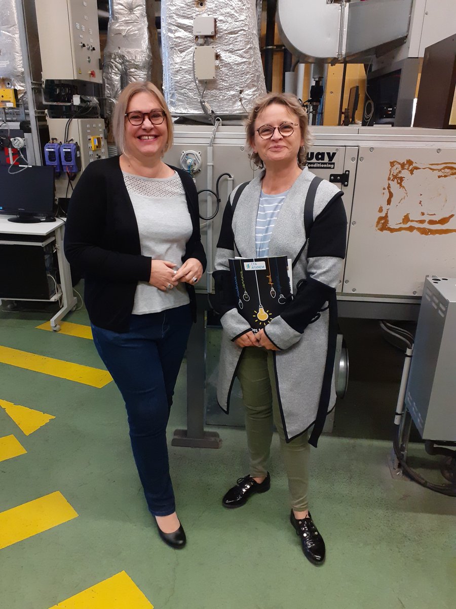 Nous avons accueilli aujourd'hui Guylaine EGOT, Responsable Sécurité-Formation chez Prochalor. Cette visite de nos installations a permis de poser les bases de futures actions communes : recrutement d'apprentis, formation des maîtres d'apprentissage...
#apprentissage <a href="/_FEDENE_/">FEDENE</a>