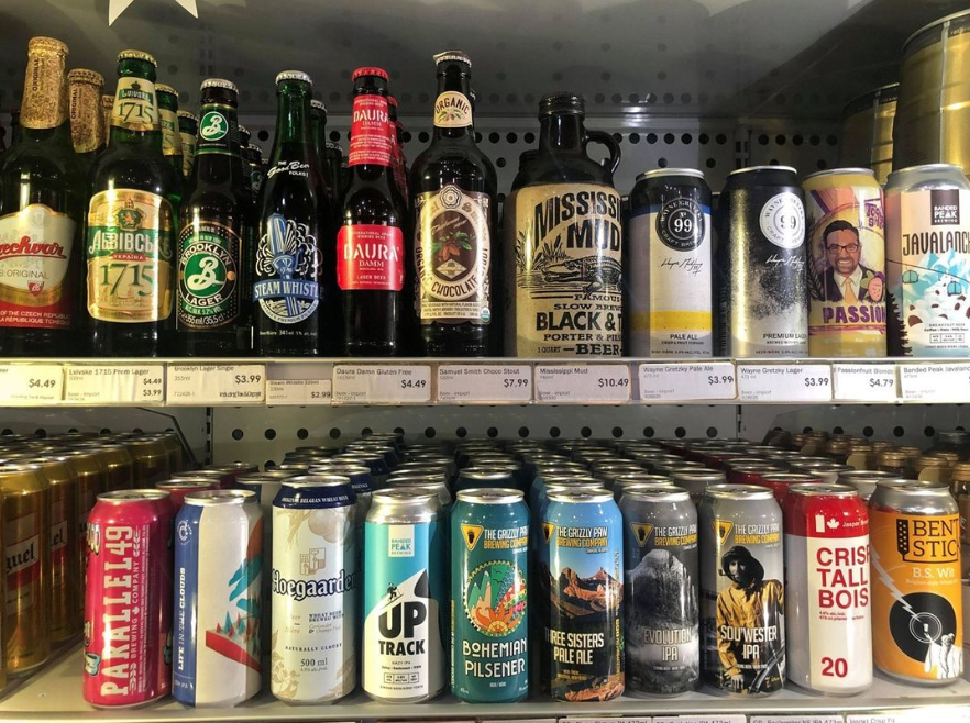 AligraWine's tweet photo. CHEERS! It's #NationalDrinkBeerDay 🍻

Come visit us today and get your hands on some of your favourite beers or try something new! So many beers... not enough hands. https://t.co/XpYbeeVk0d