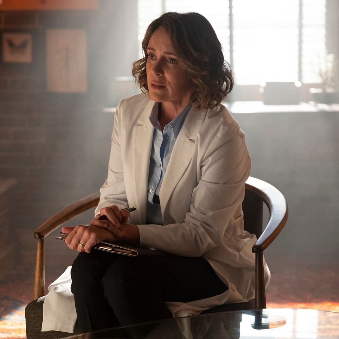 First look at Keeley Hawes in #OrphanBlackEchoes