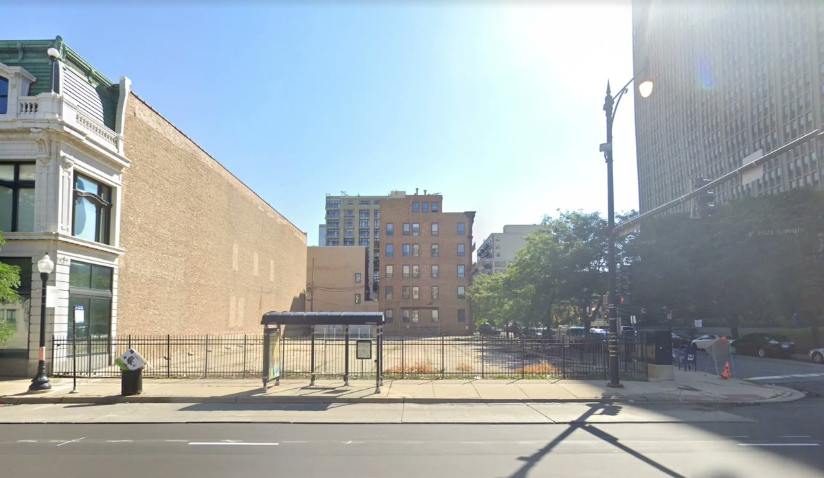 A new 3-story daycare was permitted to replace this vacant lot in the South Loop. buff.ly/3rdRSyN