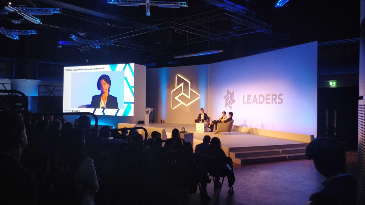 pumpjack_data's tweet photo. Excellent #LeadersWeek discussion on the growth of women's football: importance of purpose and values to an organization.
“If you’ve watched Women’s sport in the last ten years you’ve worked really hard to watch Women’s sports!”- Julie Uhrman, @weareangelcity https://t.co/ttWxvZgSss