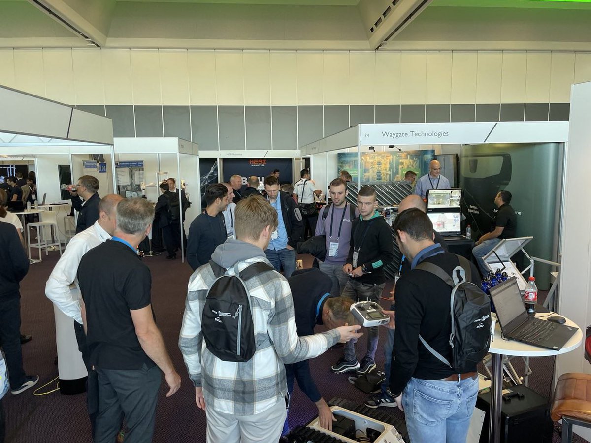 GeneralLaser's tweet image. We are at #SPRINTRobotics World Conference in Amsterdam! Swing by our table to take a look at @emlid Reach RX and @ousterlidar and live demonstration of @UnitreeRobotics quadruped robots, #AgileX mobile robot chassis and Boston Dynamics Spot robot!