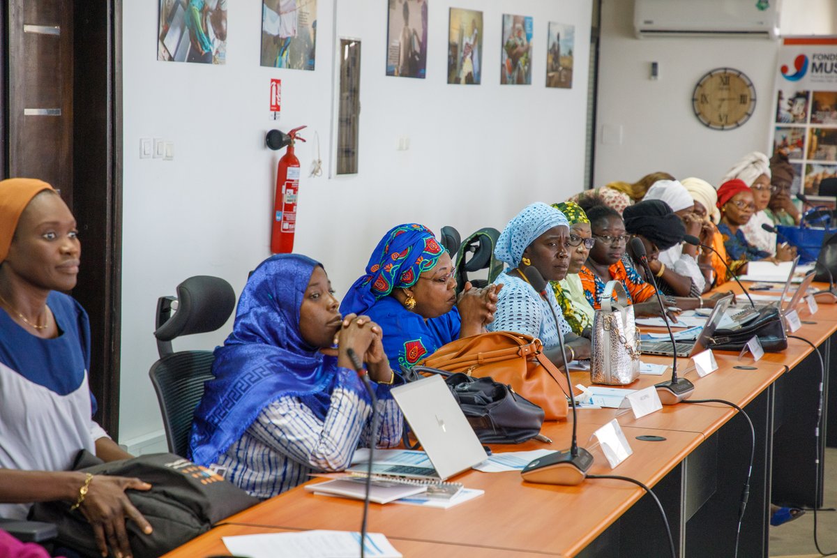 OnuSenegal's tweet photo. Consultations entre @OnuSenegal🇺🇳 et les organisations de #femmes dans le cadre de l'Analyse Commune Pays #CCA pour accroître les synergies conformément à la réforme de l'ONU, l'#Agenda2030  et développer le prochain Cadre de Coopération de l'ONU🇺🇳2024-2028(UNSDCF) au #Senegal🇸🇳. https://t.co/rRsLRqC82W